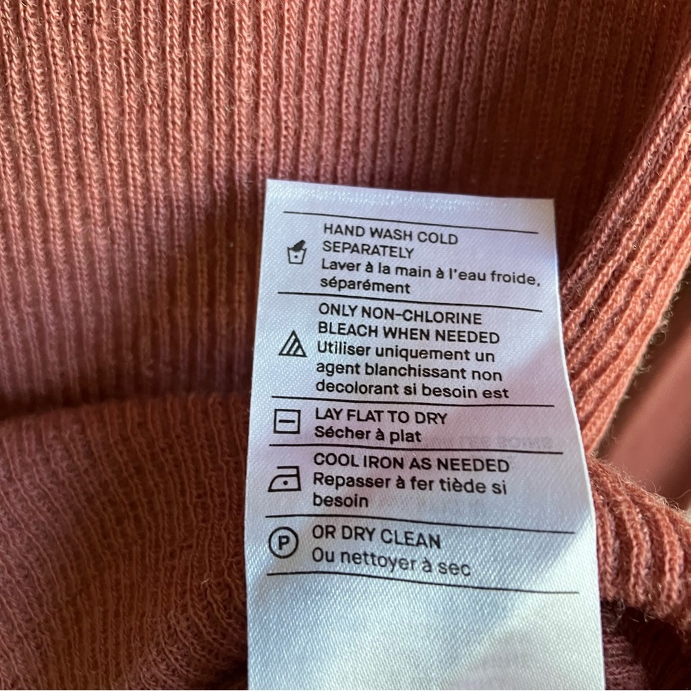 Vince Ribbed Knit Sweater Size S 100% Wool Dusty Rose Crewneck Jumper Fall Cozy - Picture 7 of 9